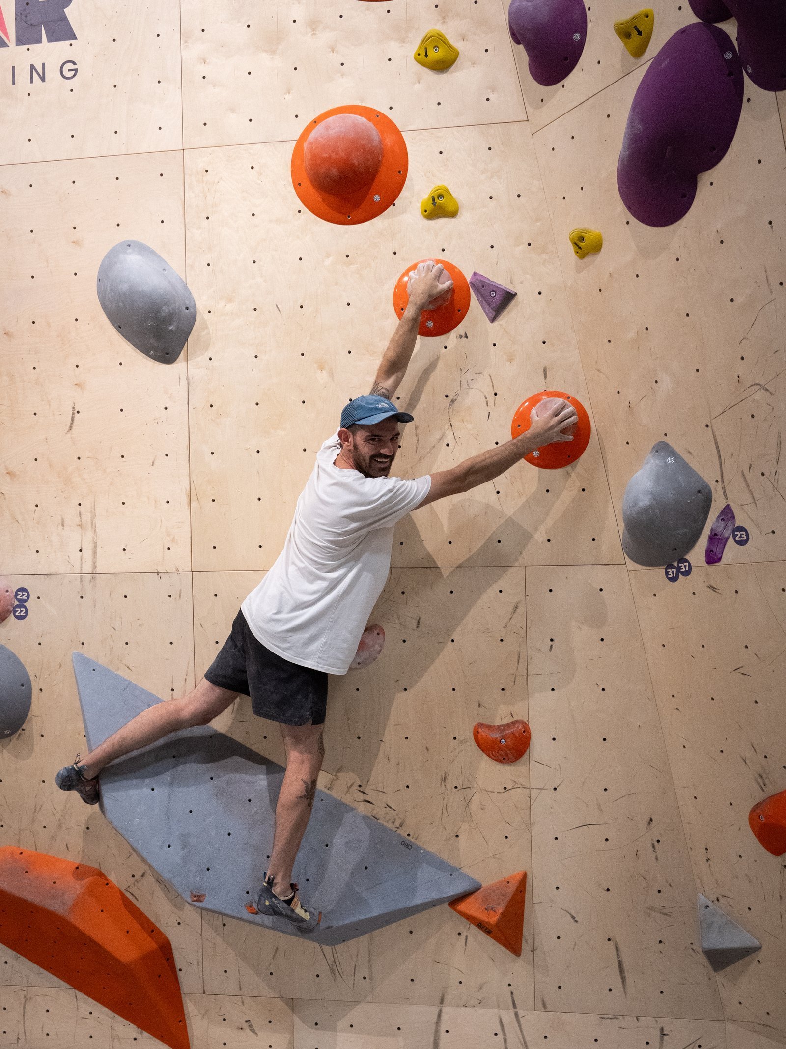 Ver Var Climbing
